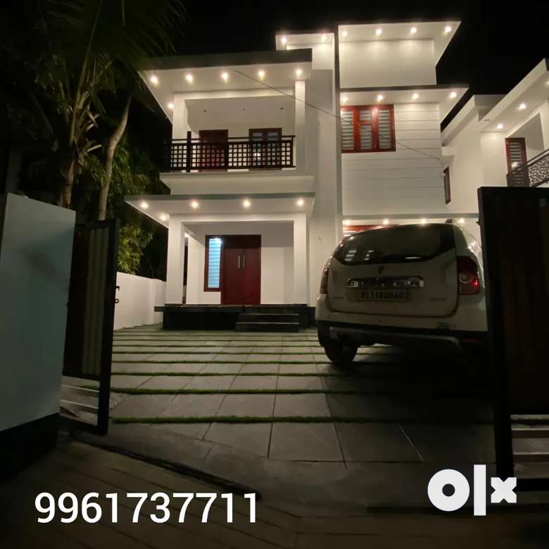 Kozhikode Areekad House For Sale