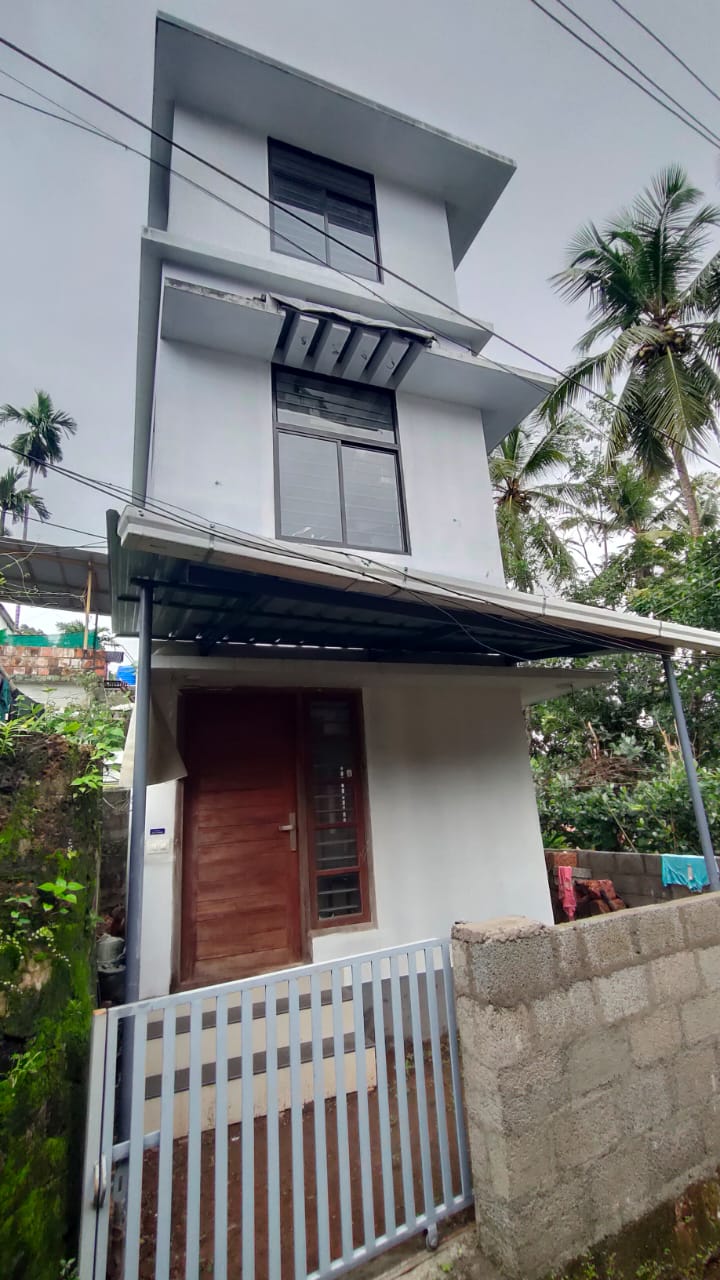 Kozhikode Pottammal House For Rent