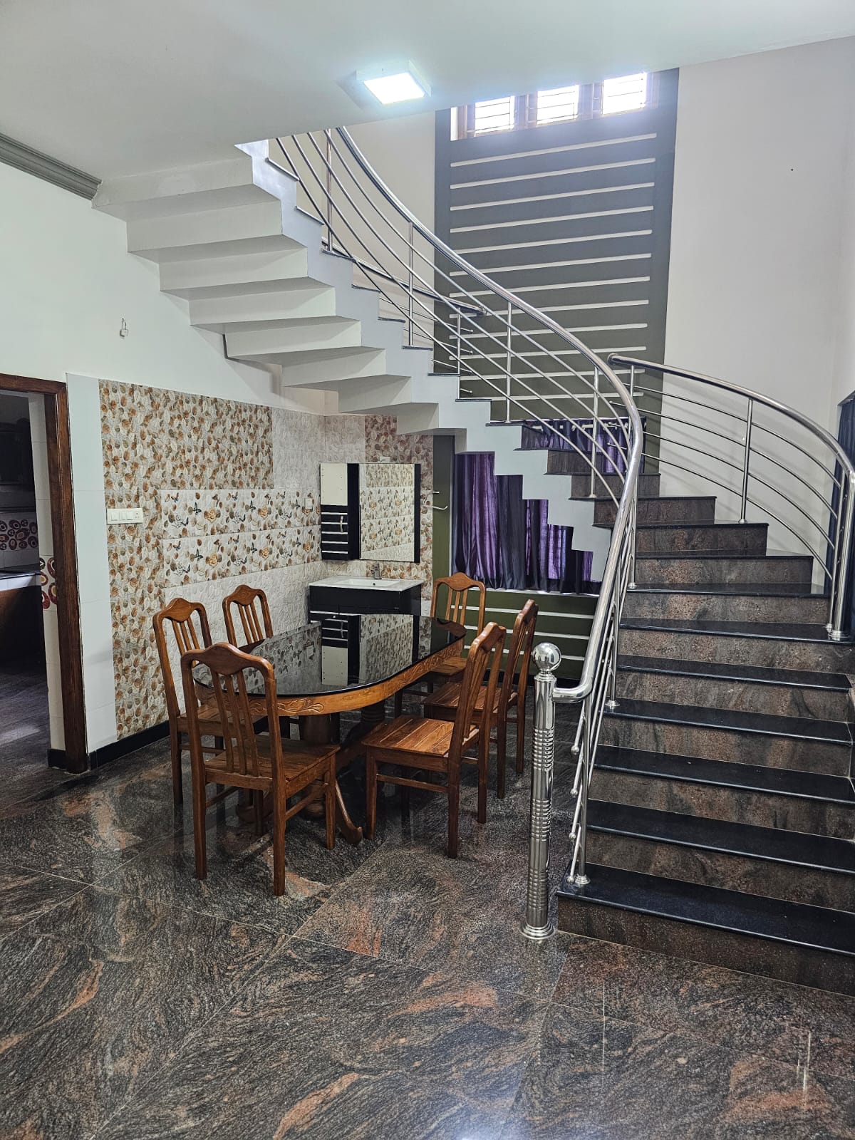 Kozhikode Vellimadukunnu House For Rent